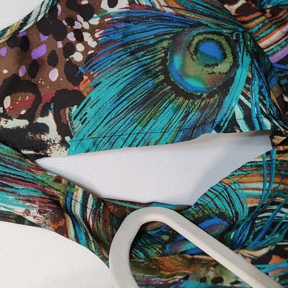 Ali & Kris Peacock Sleeveless Top Size M - Picture 4 of 5